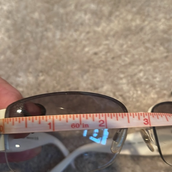 Chanel sunglasses: RARE - Picture 9 of 11